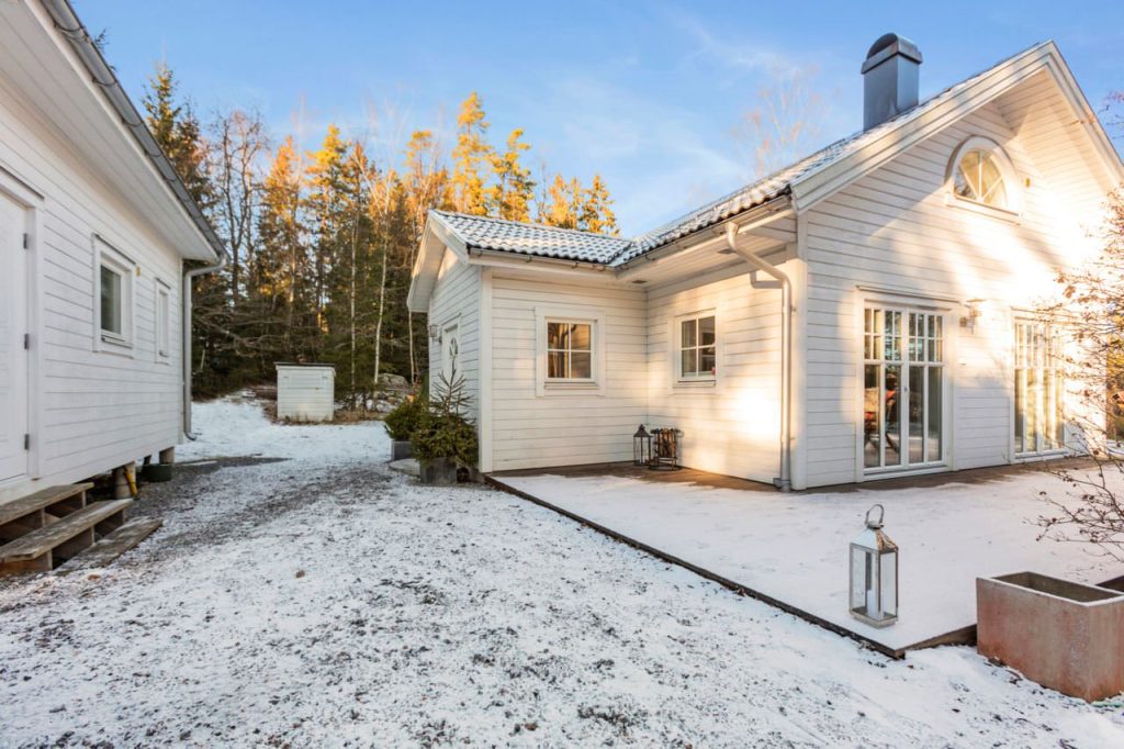 21. Tapetsering Sovrum Vardagsrum Villa Handen Haninge